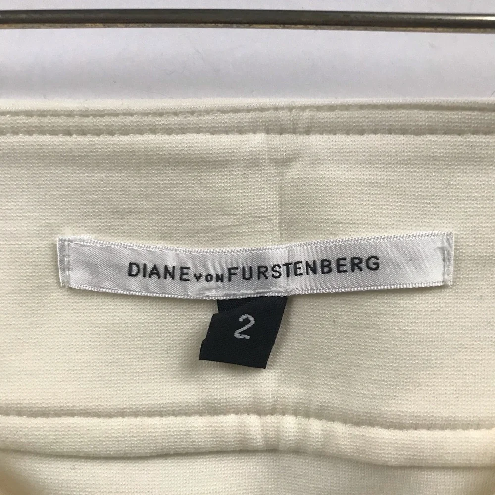 Diane von Furstenberg ecru wrap skirt - Picture 7 of 11
